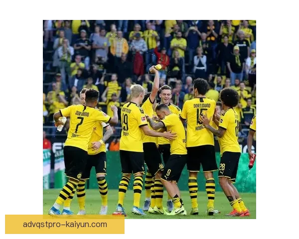 马伦在多特本赛季状态回暖，持续提升球队进攻竞争力