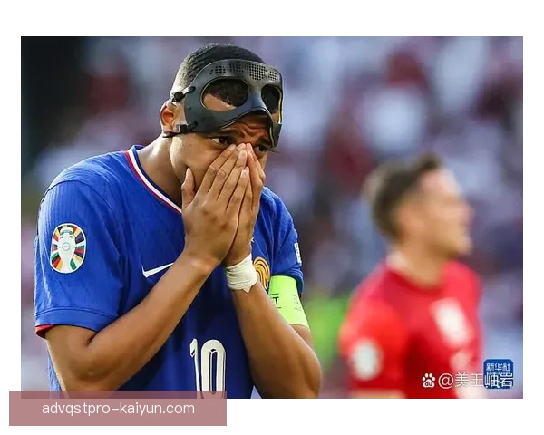 姆巴佩在比赛中的关键战表现持续提升，备受关注